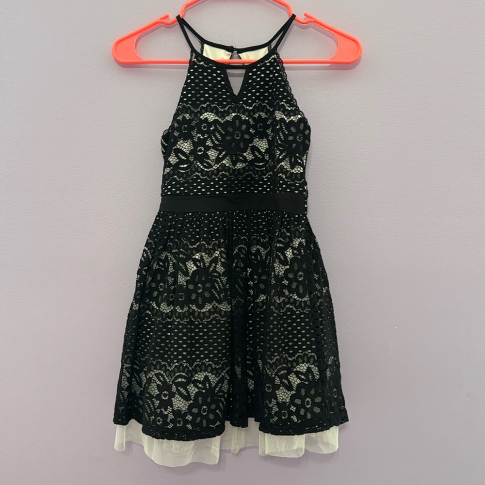 NWOT girls dress size 10